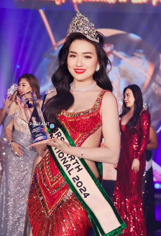 Vietnamese beauty crowned Mrs Earth International 2024